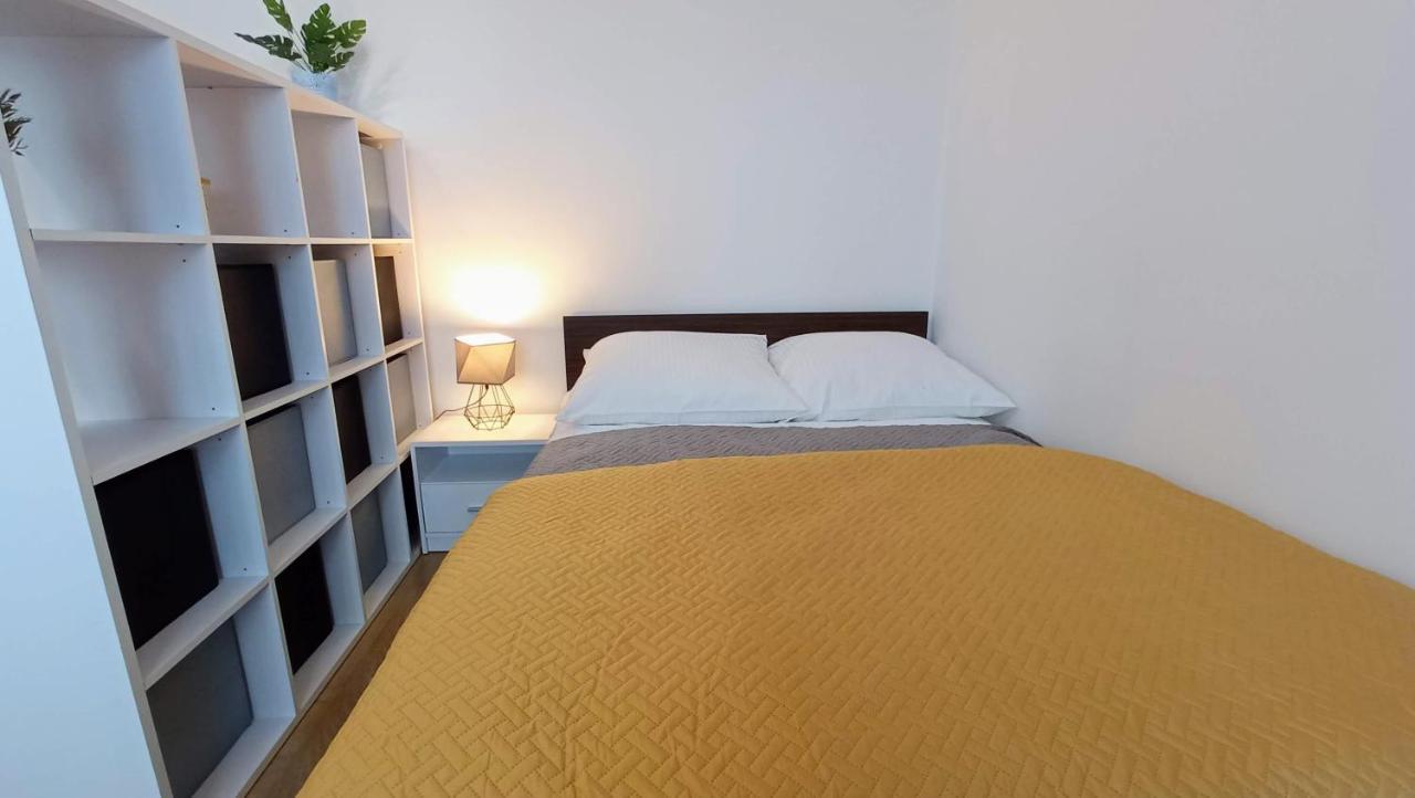 Apartament Orzysz "Zabi Staw" Buitenkant foto